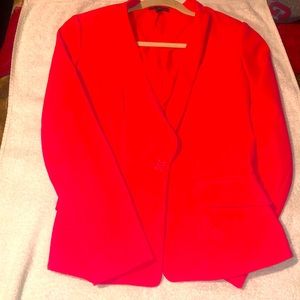 Woman’s blazer/Suit jacket